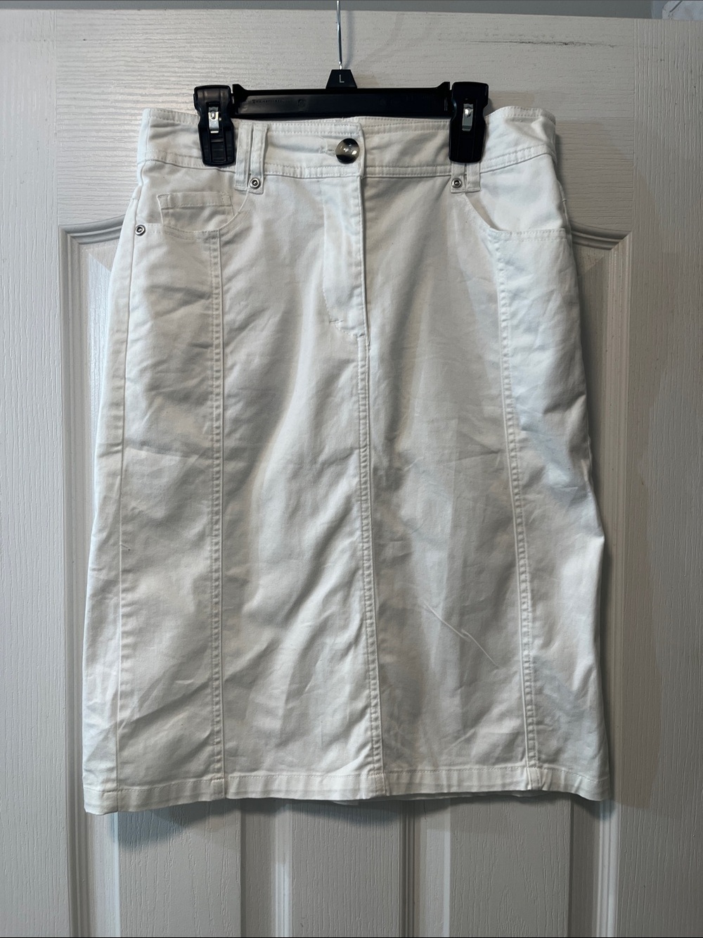 Laura Scott White Cotton Twill lightweight Midi Skirt